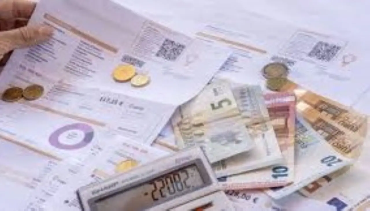 Bonus bollette elettriche da 200 euro al via ecco requisiti e modalità per richiederlo Immagine selezionata