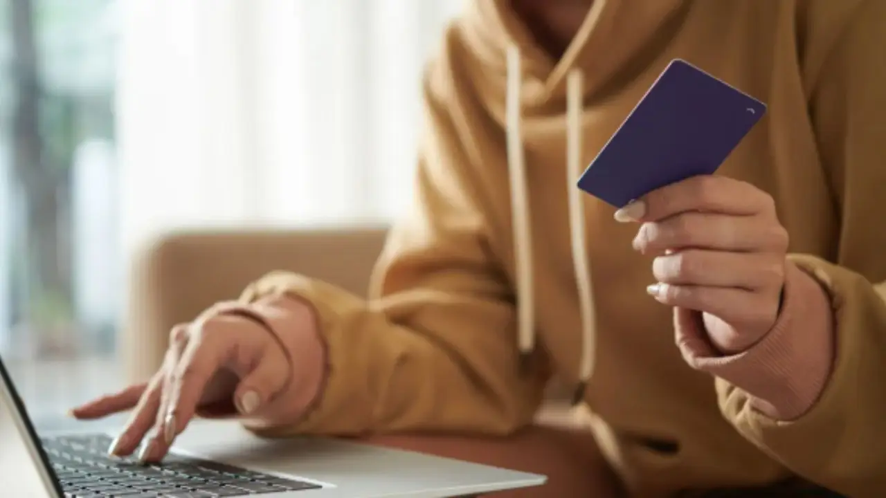 Nuova truffa sugli acquisti online a basso costo: svuota i conti in un attimo Immagine selezionata