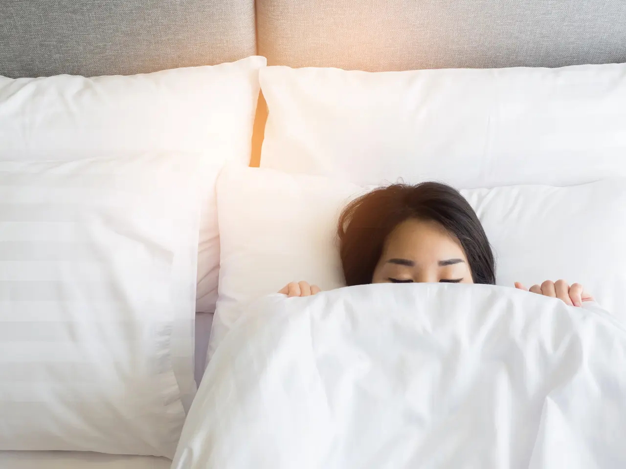 Assumi sonniferi ma ti svegli stanco ecco cosa succede davvero Assumi sonniferi ma ti svegli stanco ecco cosa succede davvero