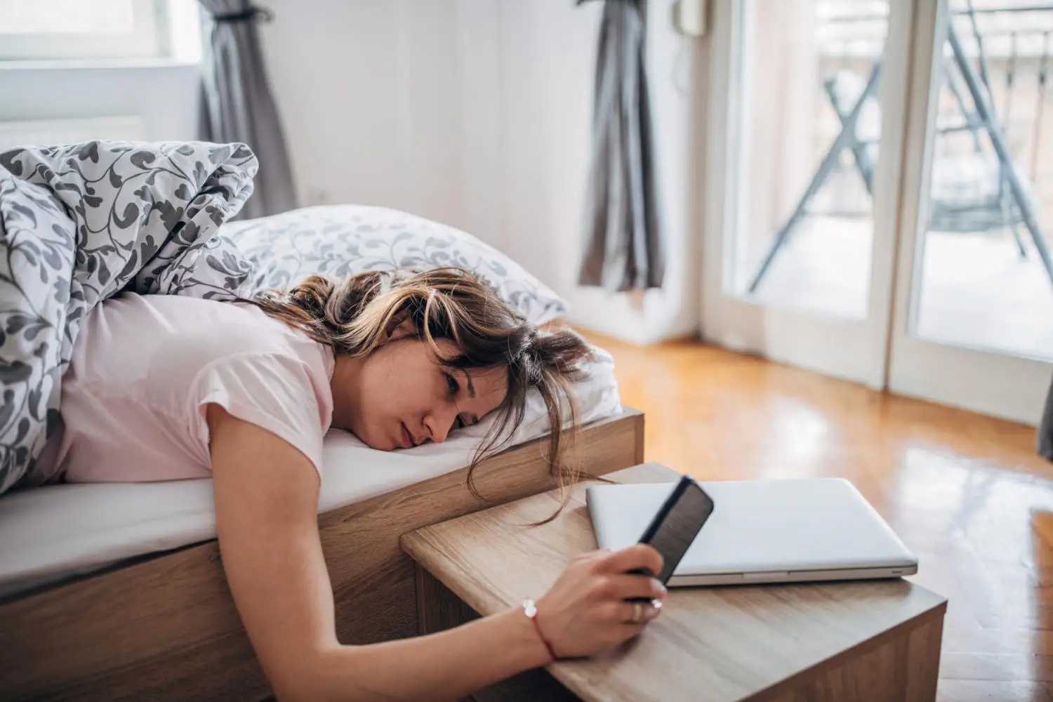 Assumi sonniferi ma ti svegli stanco ecco cosa succede davvero Immagine selezionata