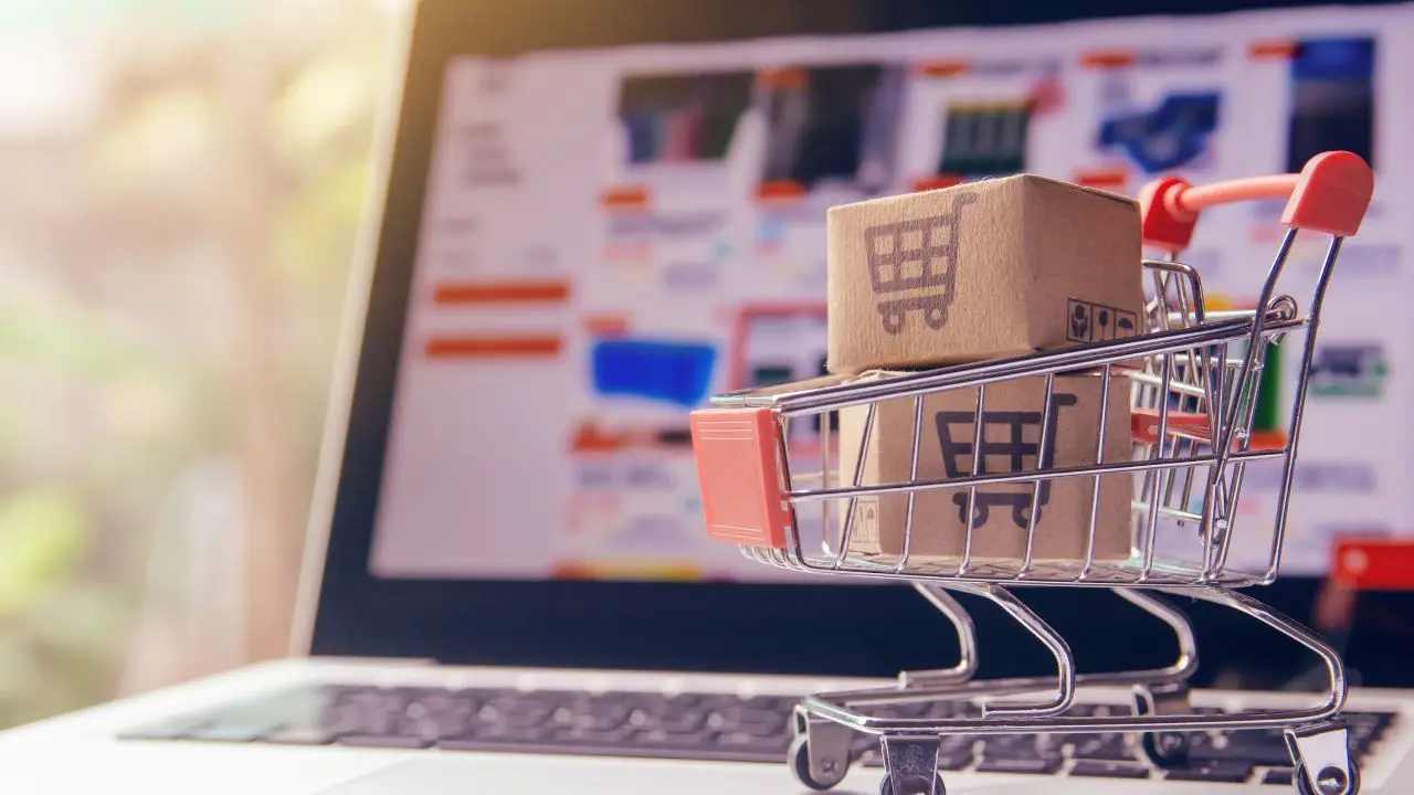 Come ottenere profitti utilizzando Subito e Facebook Marketplace Come ottenere profitti utilizzando Subito e Facebook Marketplace